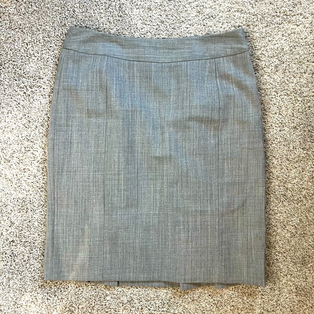 White House Black Market gray skirt